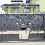 Ковані ворота